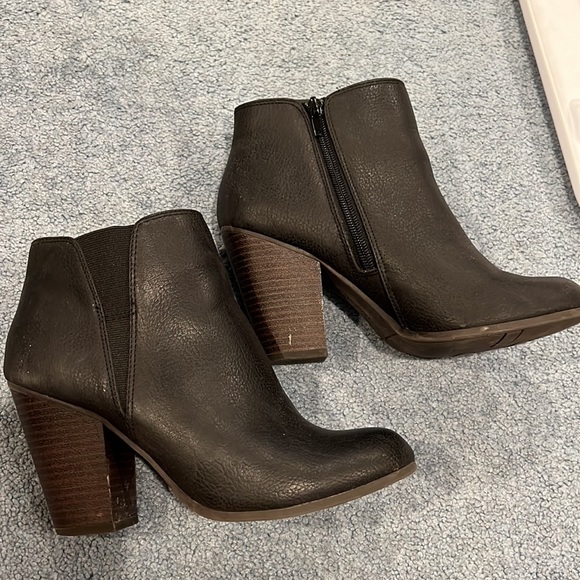 Booties - Picture 2 of 6